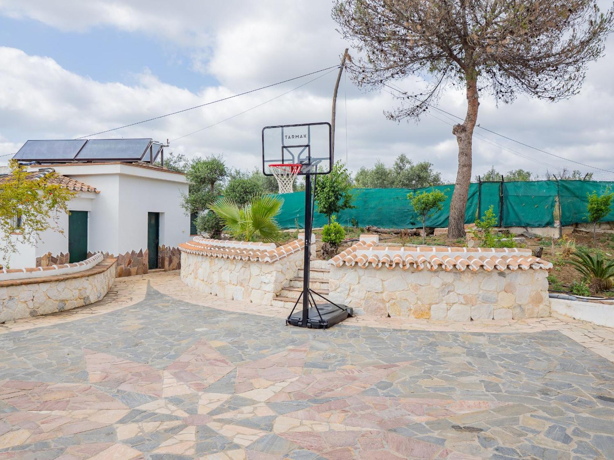 Cubo'S Villa Fina & Minigolf Included Malaga Exterior photo